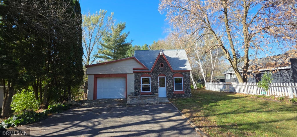 680 Central Avenue S, Milaca