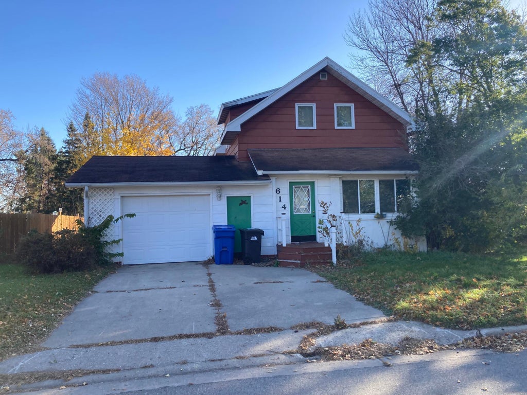 614 1st Street, Hawley