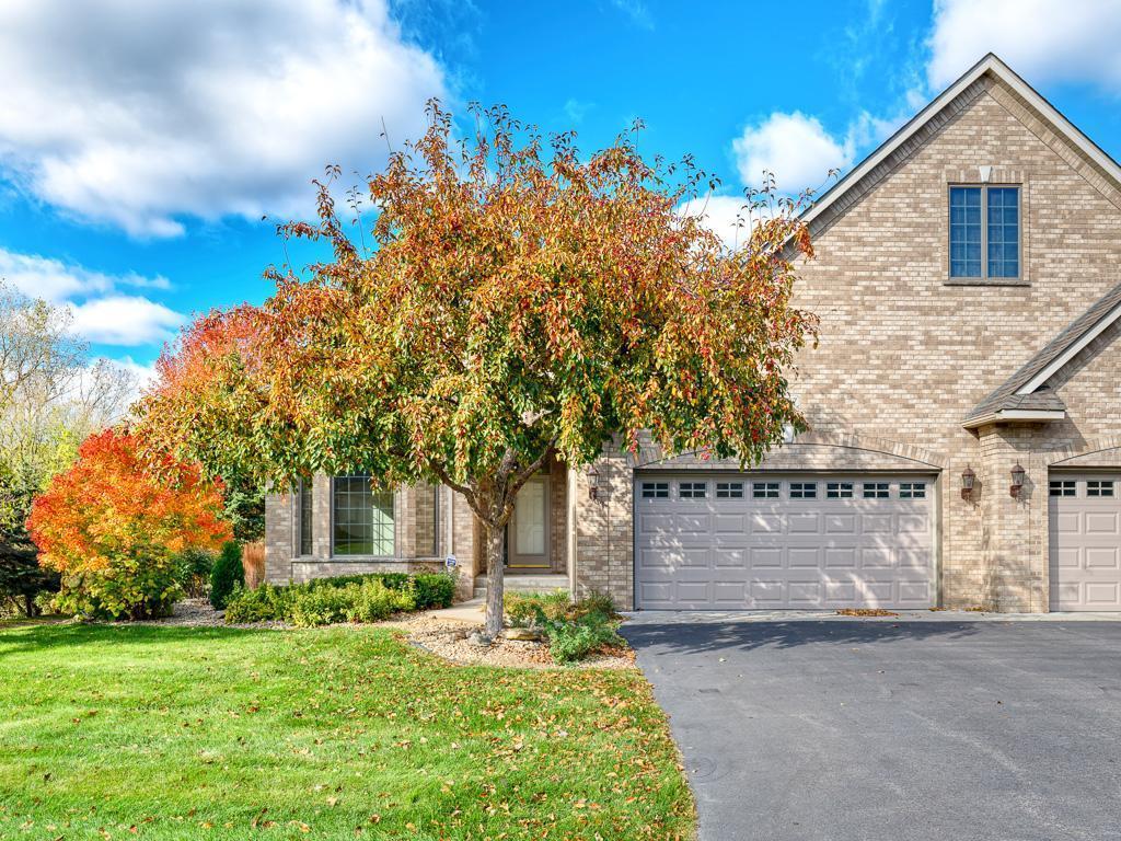 2137 Lake Augusta Drive, Mendota Heights