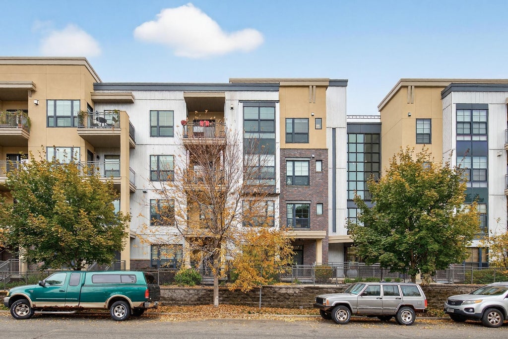 820 Emerald Street 307, Saint Paul