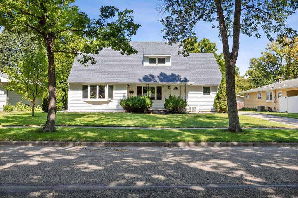 1418 21st Avenue S, Moorhead