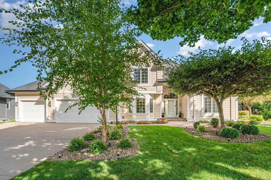 9031 Highview Lane, Woodbury