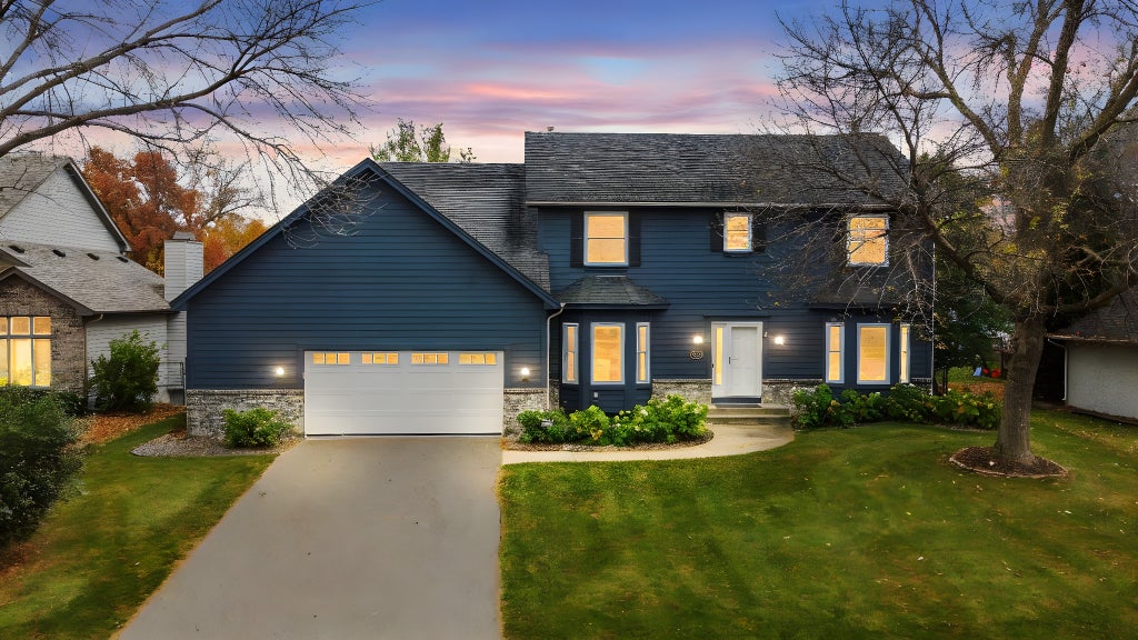 7000 Yorktown Lane N, Maple Grove
