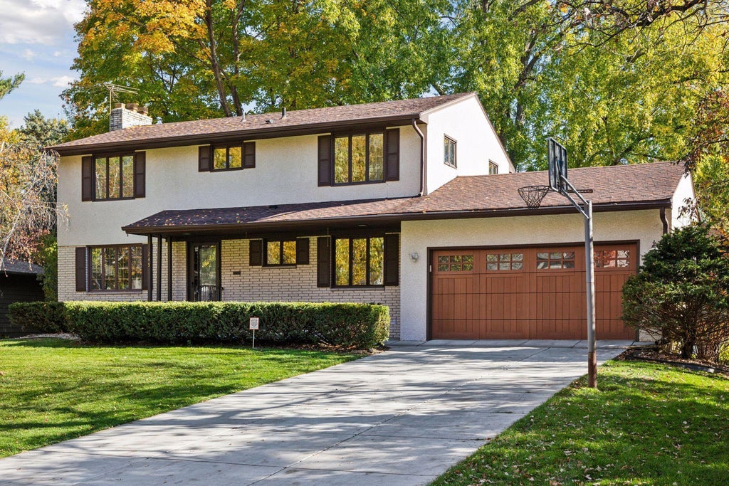 245 Ashley Road, Hopkins