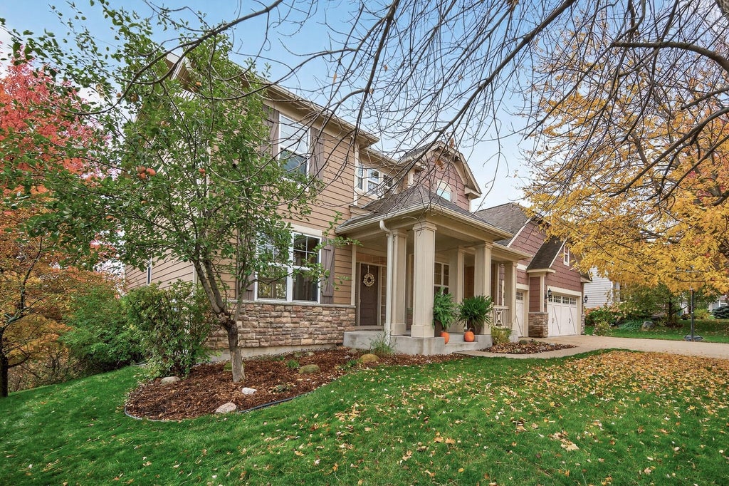 7155 Gunflint Trail, Chanhassen