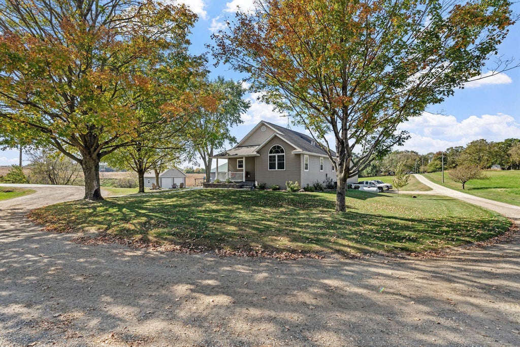 53995 280th Avenue, Pine Island