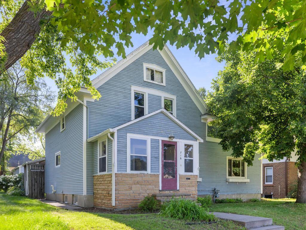 716 10th Avenue S, Saint Cloud