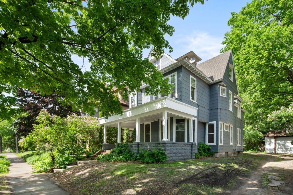 709 7th Street Se, Minneapolis