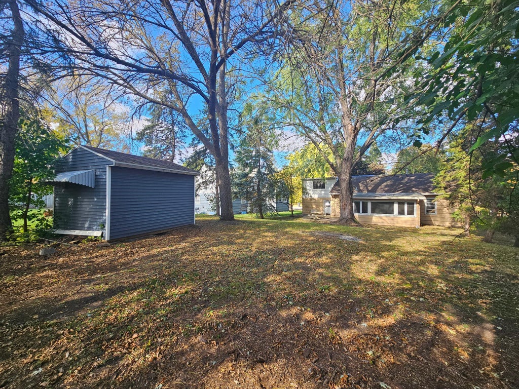 513 Blue Earth Street, Mankato