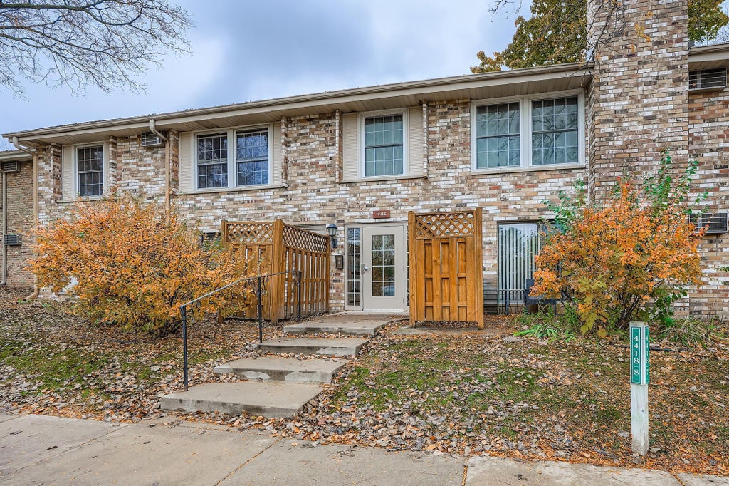 4406 Cedar Lake Road S 7, Saint Louis Park