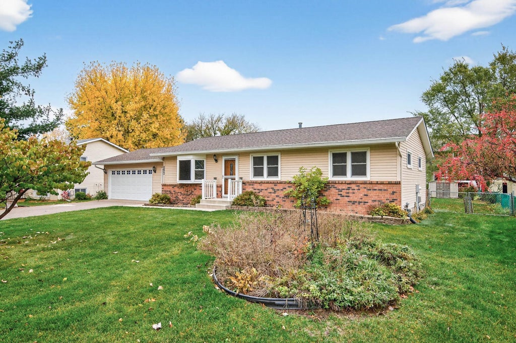 6558 Hokah Drive, Lino Lakes