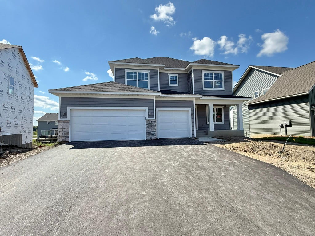 2713 Kenwood Avenue Ne, St Michael