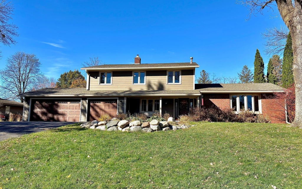 15700 Dawn Drive, Minnetonka