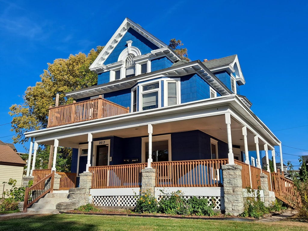 2613 Bryant Avenue S, Minneapolis