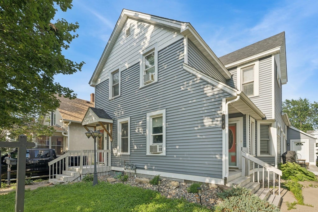 735 Madison Street Ne, Minneapolis