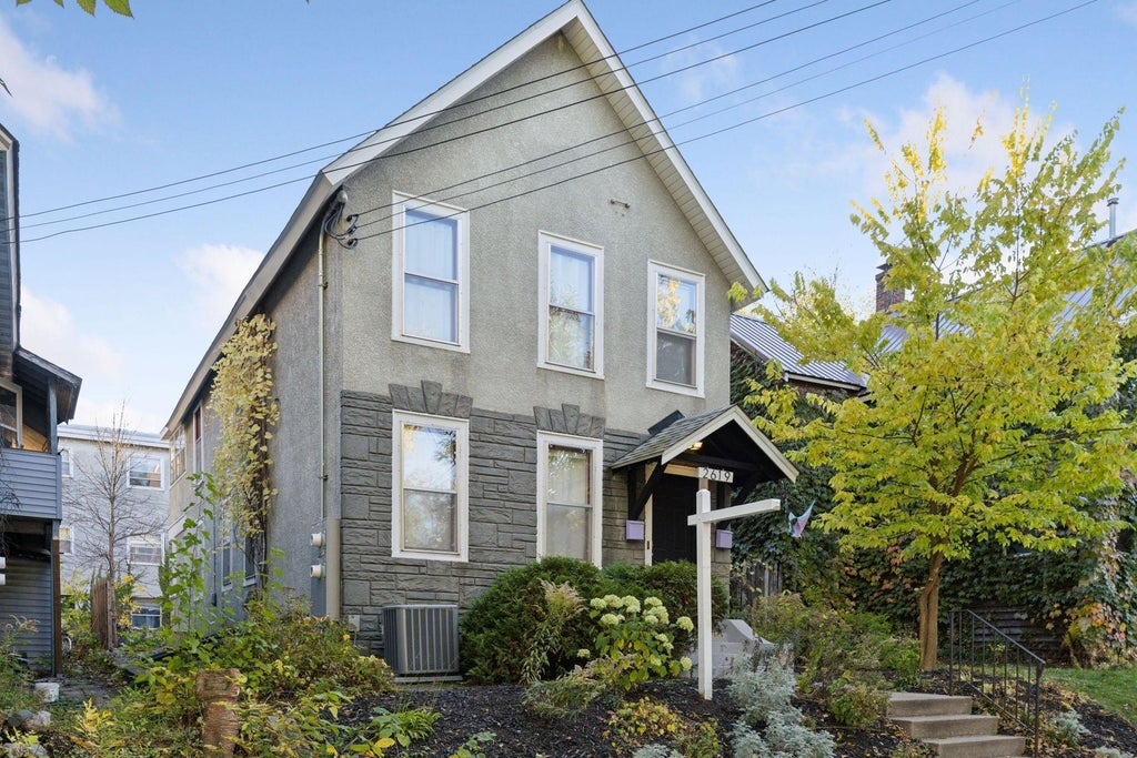 2619 S 7th Street, Minneapolis