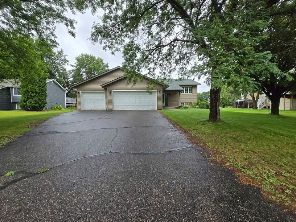 161 Sunflower Lane, Lino Lakes