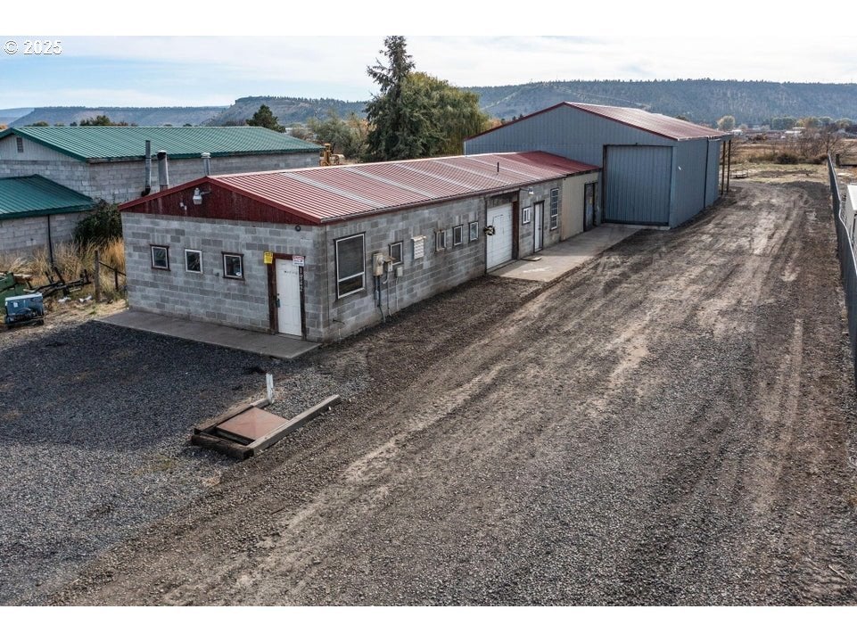 1942 Nw Industrial Park Rd, Prineville