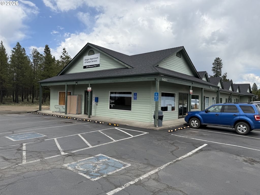 16493 Bluewood Pl, La Pine
