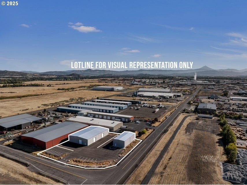 1339 Avenue F, White City