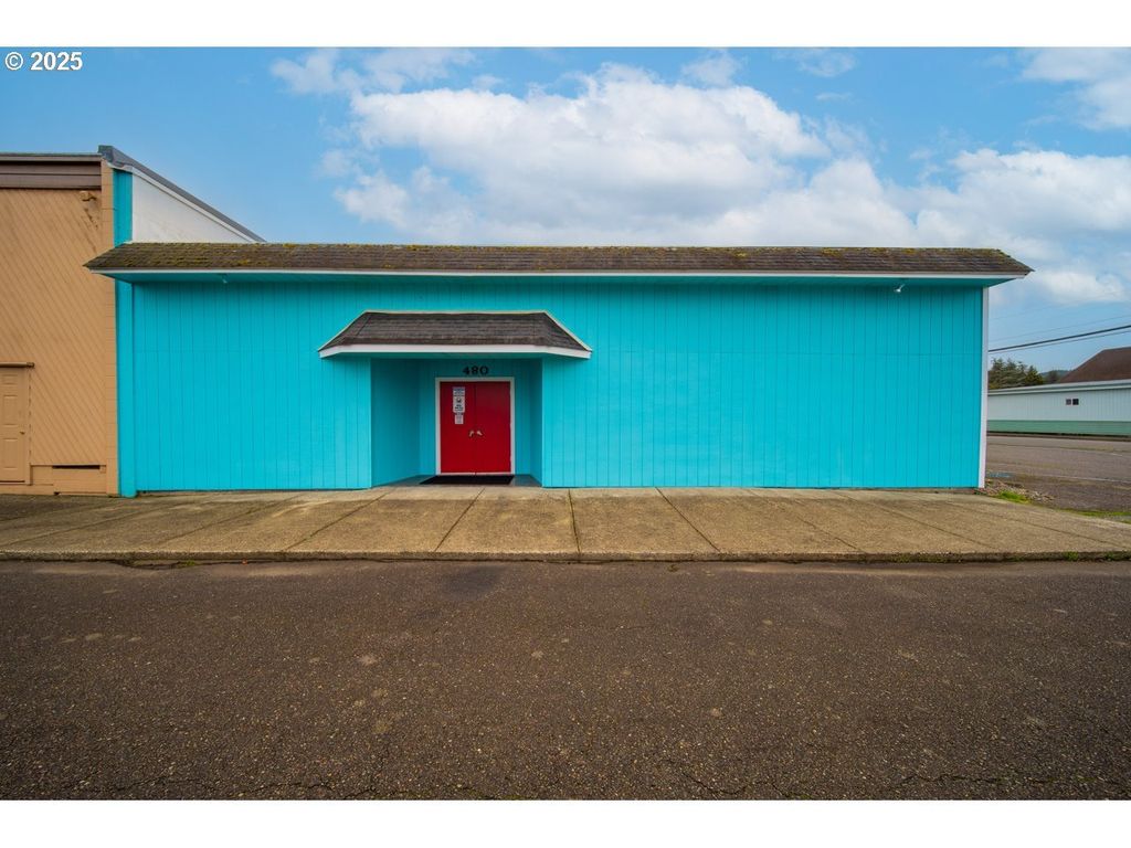 480 Greenwood Ave, Reedsport