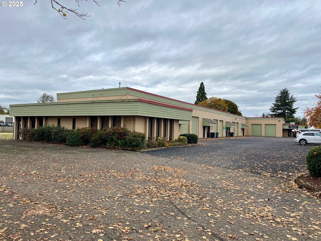 2300 Ferry St, Albany