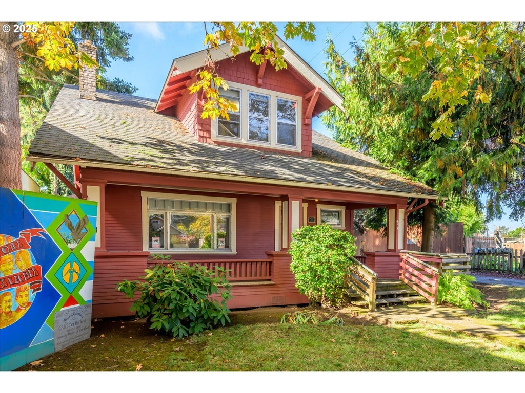 458 Blair Blvd, Eugene