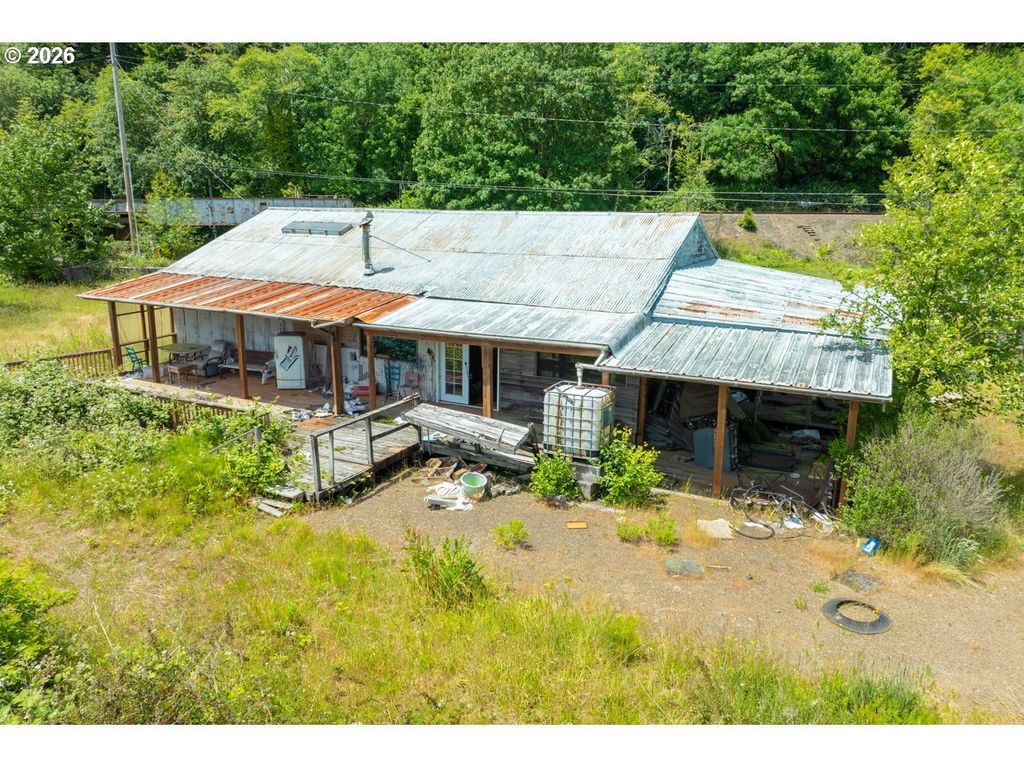 6766 Highway 126, Florence