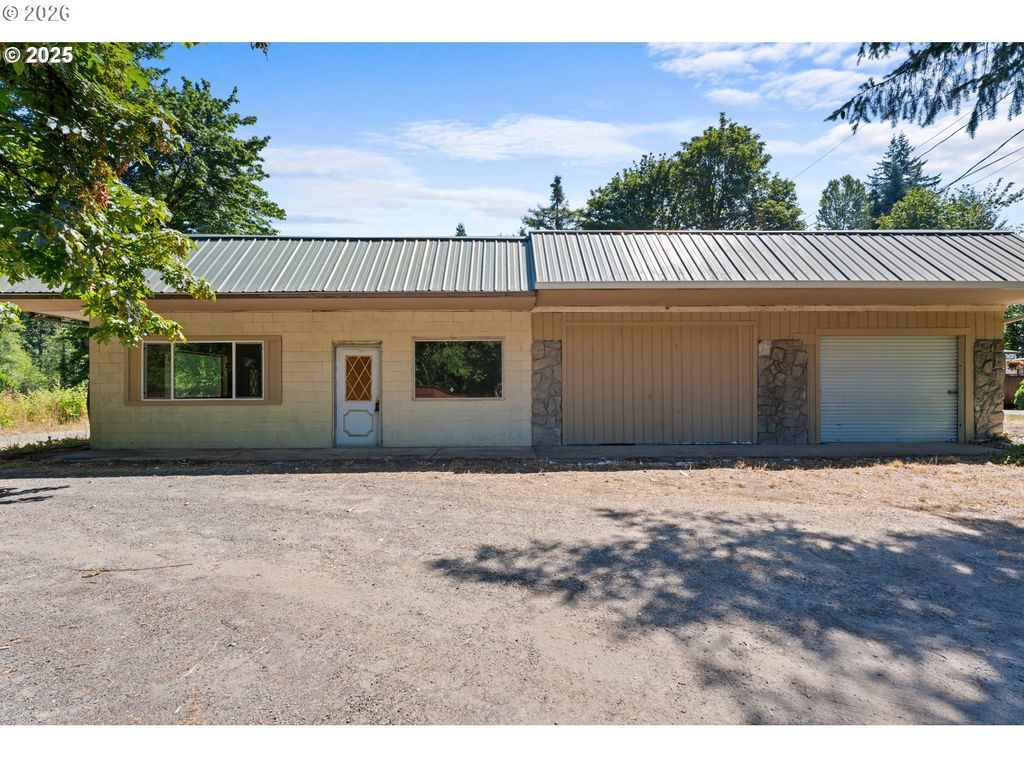 39913 Ne 221st Ave, Amboy
