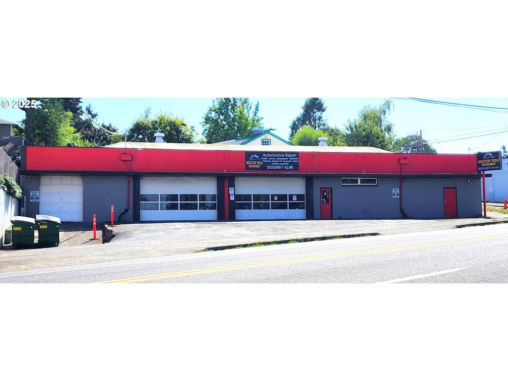 8010 Ne Sandy Blvd, Portland