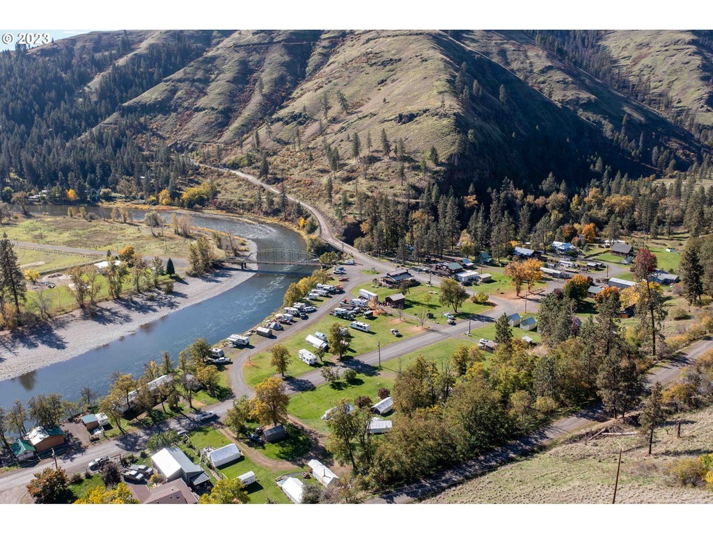 84578 Bartlett Rd, Enterprise