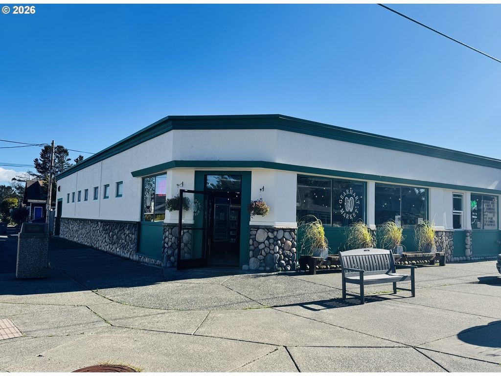 599 Pacific Way, Gearhart