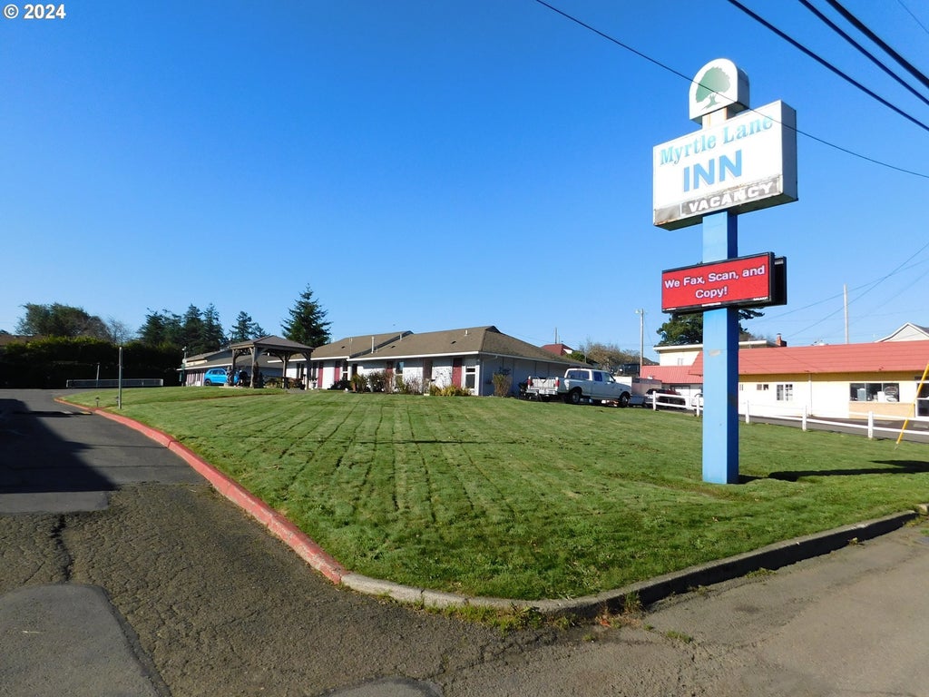 787 N Central Blvd, Coquille