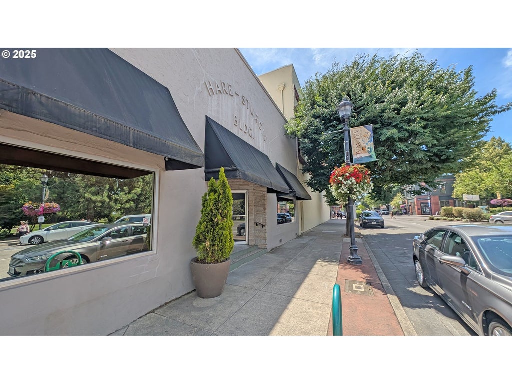 126 Ne 2nd Ave, Hillsboro