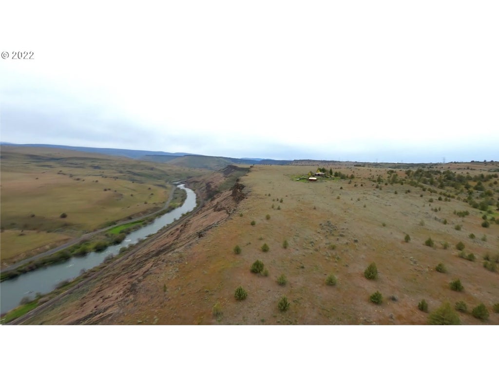 George Jackson Road, Maupin