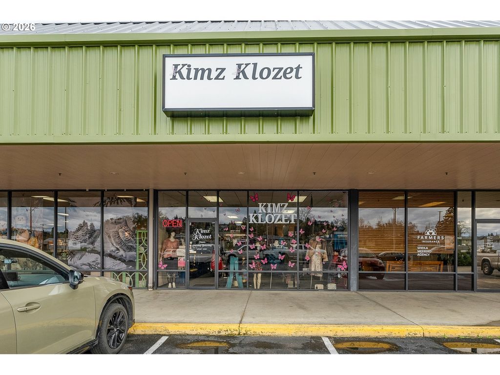4601 Carnes Rd 3, Roseburg