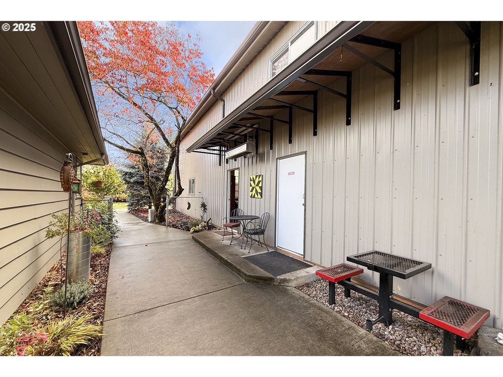 571 Nw Wade St, Estacada