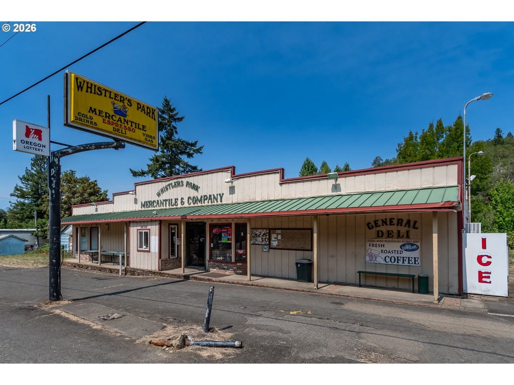 14190 N Umpqua Hwy, Roseburg
