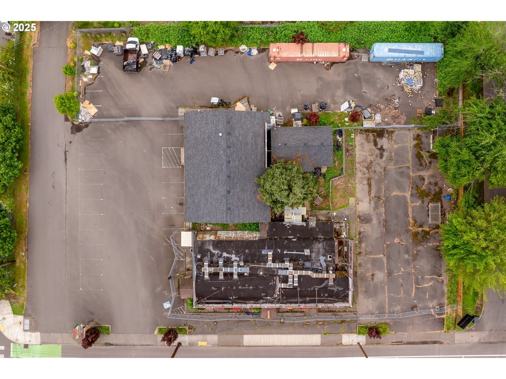 16721 Se Division St, Portland