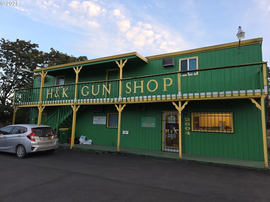 2604 Pacific Ave, Forest Grove