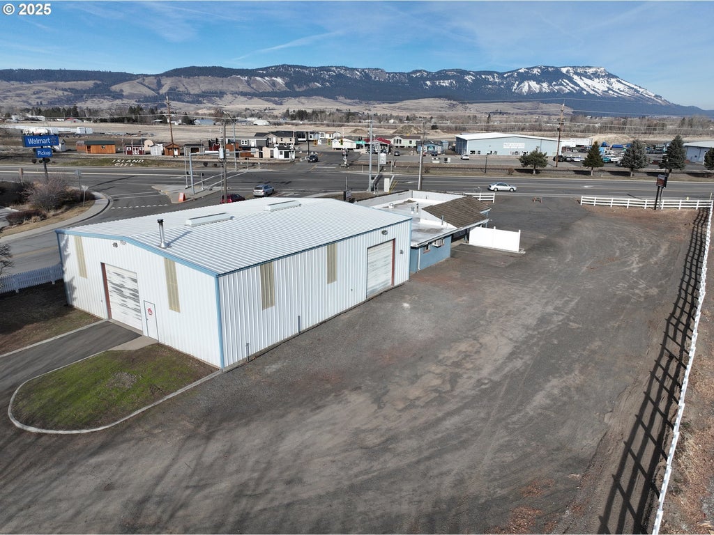 11401 Island Ave, Island City