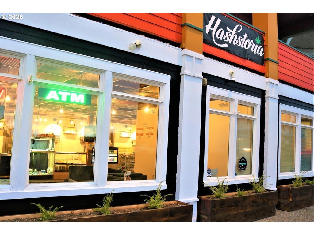 Marine Dr C, Astoria