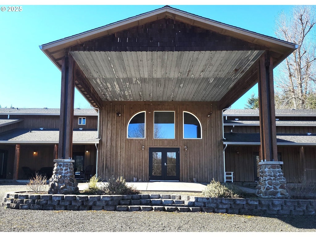 12797 Kings Valley Hwy, Monmouth