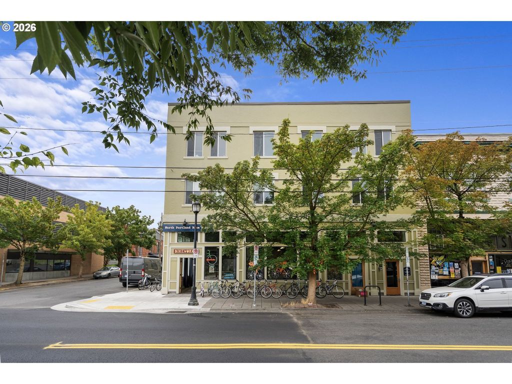 700 N Killingsworth St, Portland