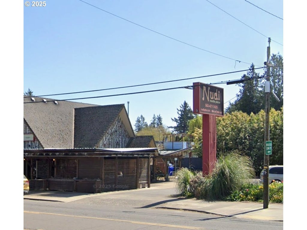 4310 Se Woodstock Blvd, Portland