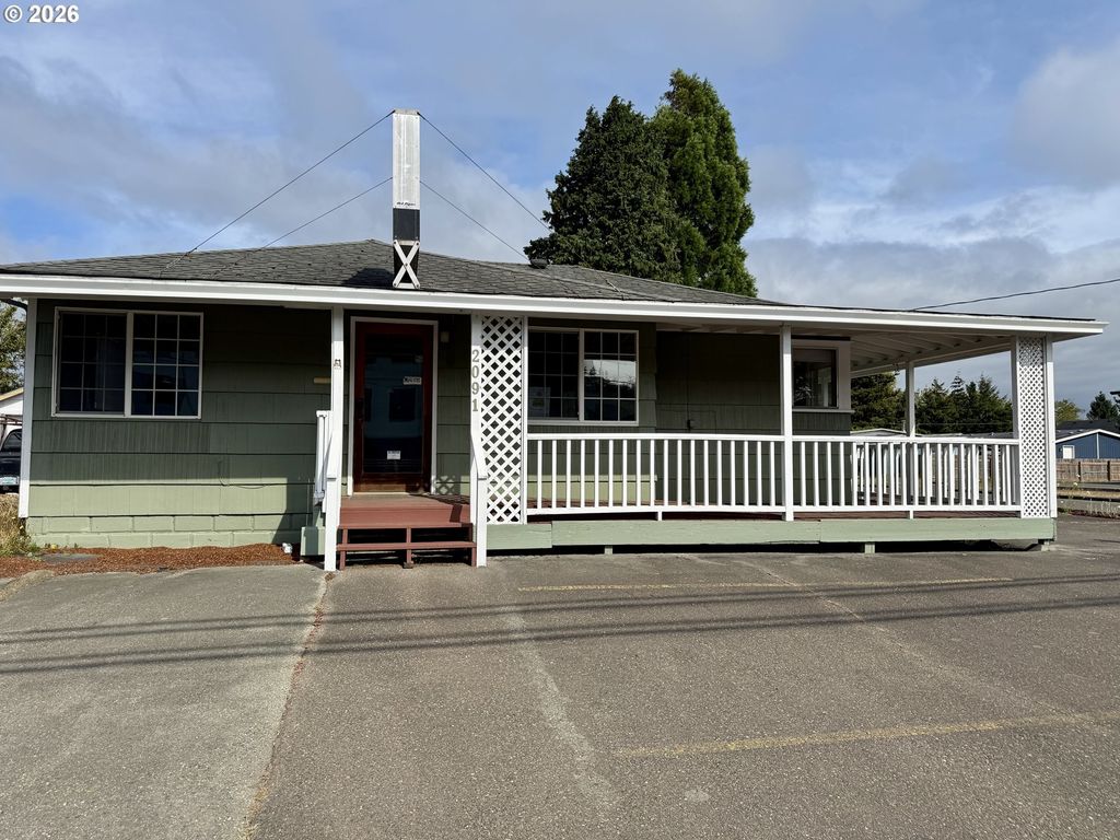 2091 Broadway Ave, North Bend