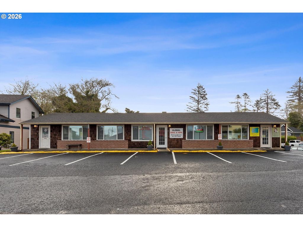2728 Ne Highway 101, Lincoln City