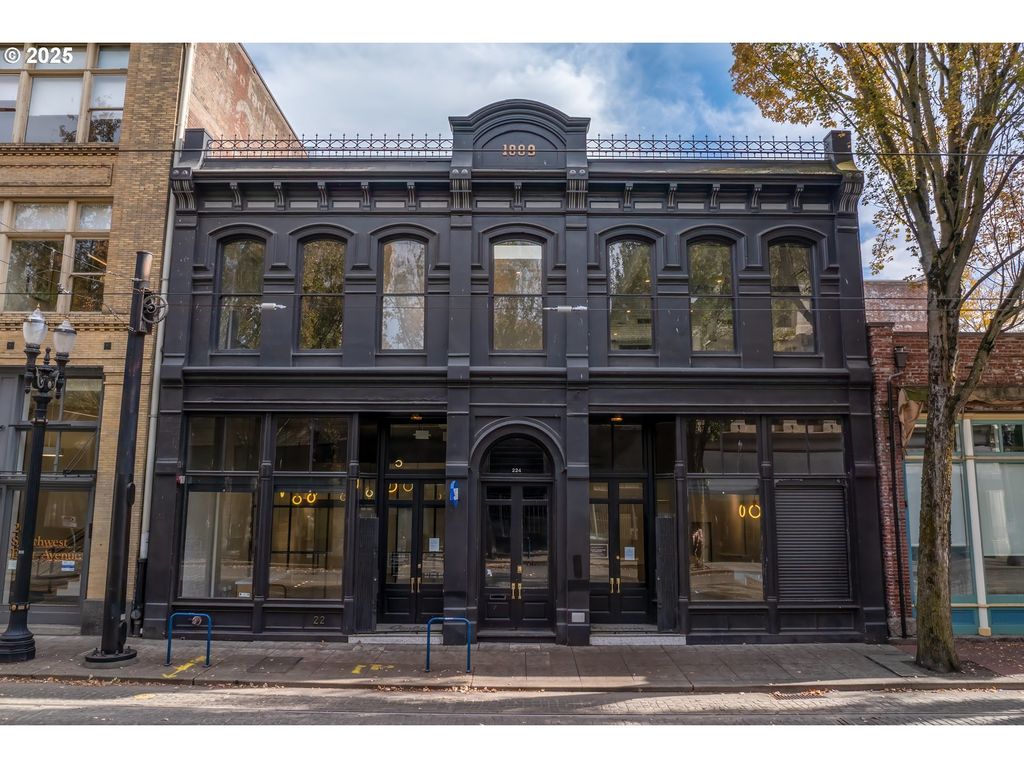 220 Sw 1st Ave, Portland