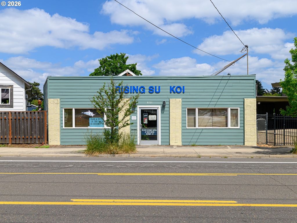 8721 Se Foster Rd, Portland