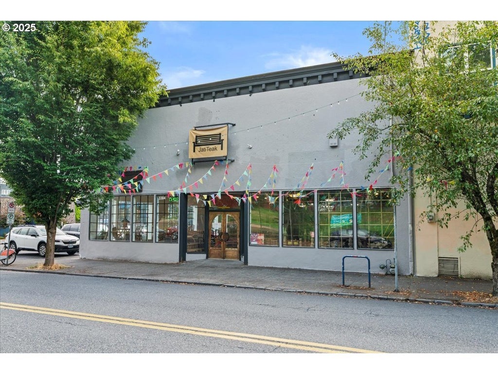 3384 Se Milwaukie Ave, Portland